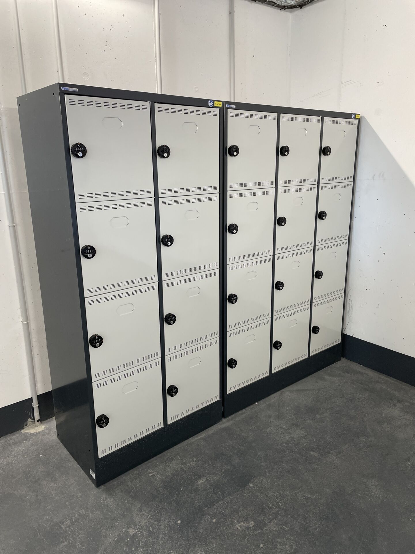 Armoires Batteries Vélos (2)